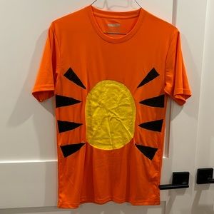Disney Tigger costume tee. Great condition and perfect for Winnie the Pooh theme